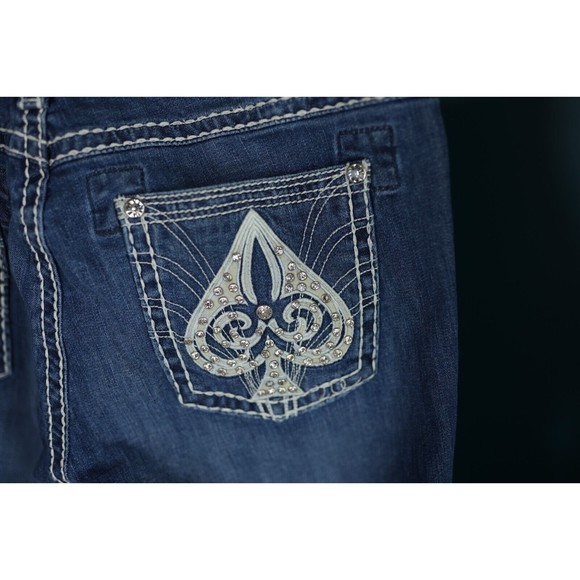 Rancho Estancia Women's Embellished Spade Back Pocket Jeans Size 29 × 32 - Picture 9 of 13